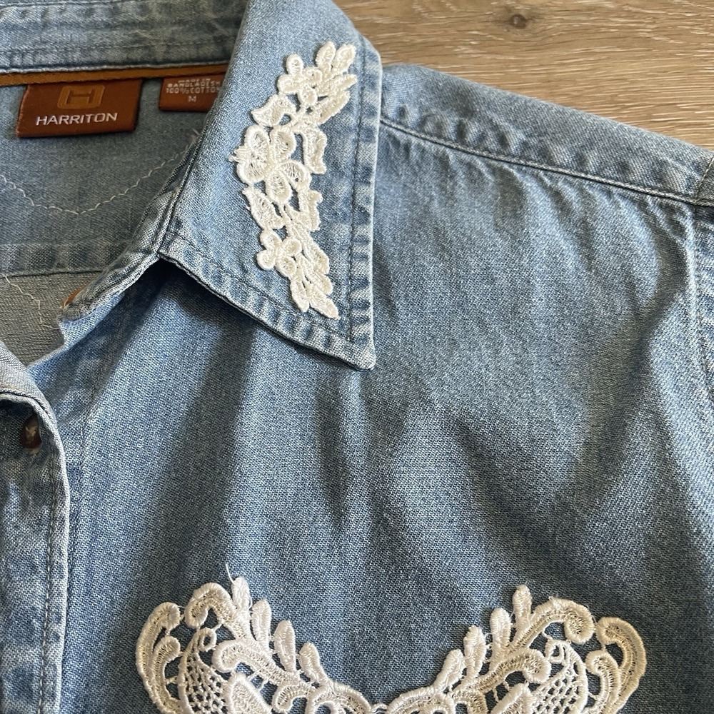 Vintage Western Women's Button Down Shirt Medium White Lace Thick Chambray Top